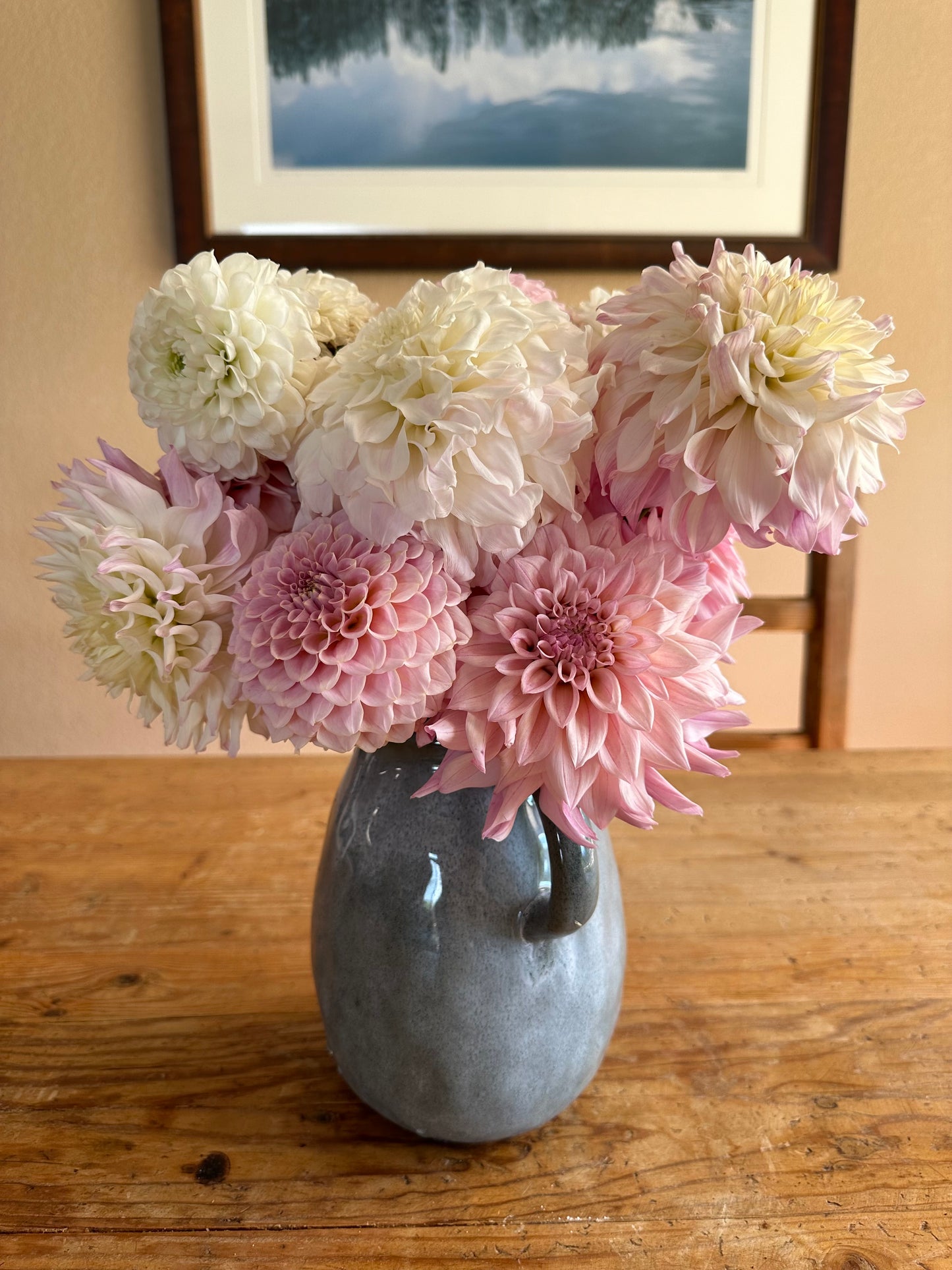 Romantic and elegant dahlia wedding flowers