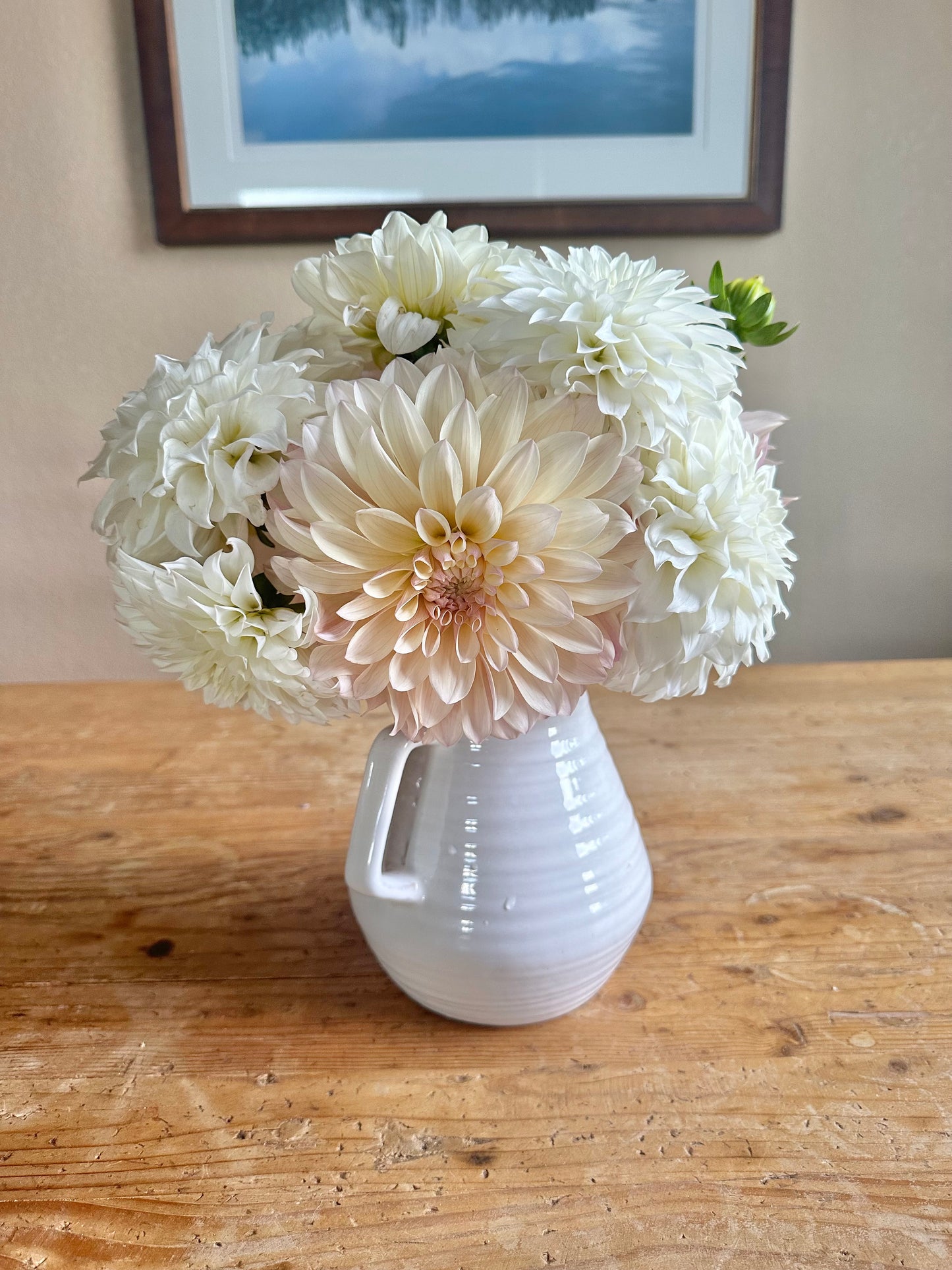 Romantic and elegant dahlia wedding flowers